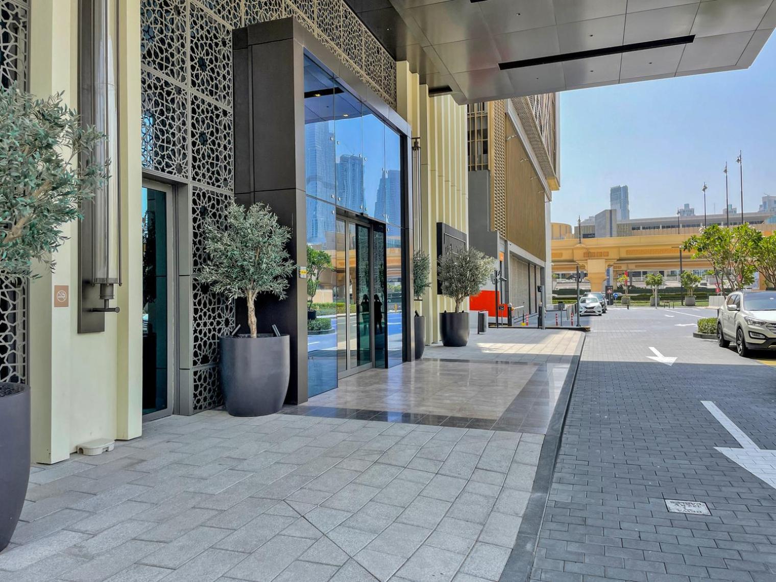 Blueground Downtown Views 1 Pool Gym Dxb-1229 * Dubai